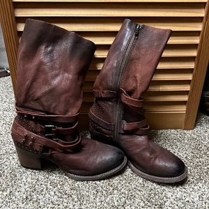 Womens freebird boots
